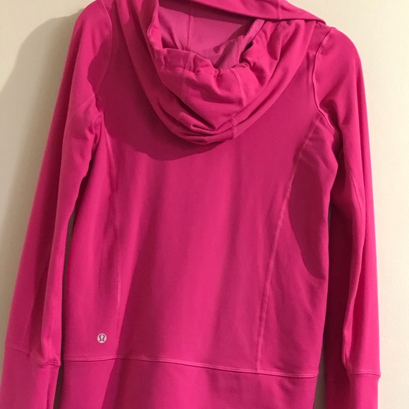 Lululemon jacket with hoodie - Picture 4 of 4